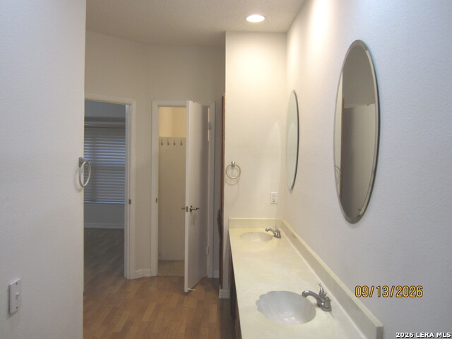 9534 Autumn Shadows Property Photo 21