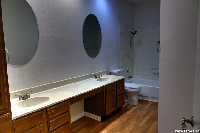 9534 Autumn Shadows Property Photo 25