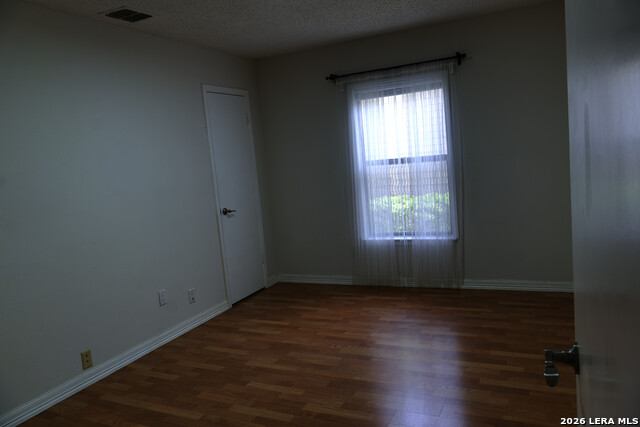 9534 Autumn Shadows Property Photo 34