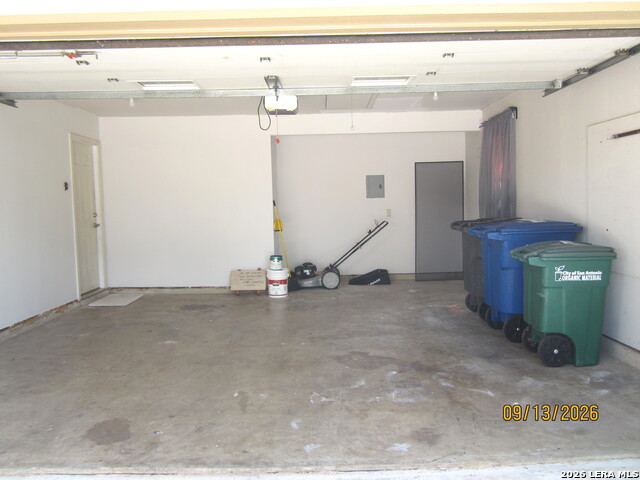 9534 Autumn Shadows Property Photo 43