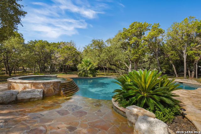 10510 Felsblock Ln Property Photo 6
