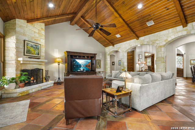 10510 Felsblock Ln Property Photo 15