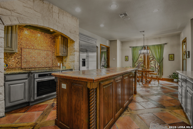 10510 Felsblock Ln Property Photo 21