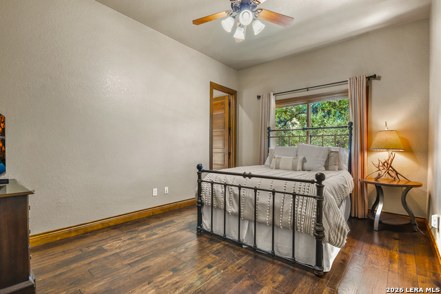 10510 Felsblock Ln Property Photo 26