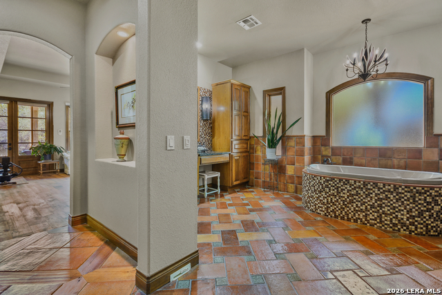 10510 Felsblock Ln Property Photo 32