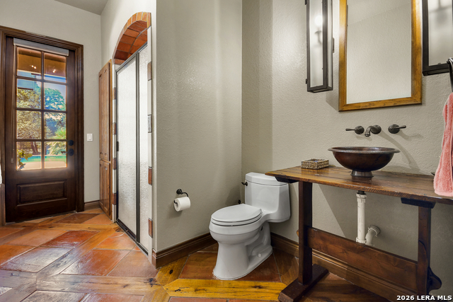 10510 Felsblock Ln Property Photo 41