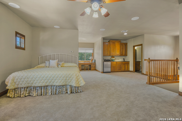 10510 Felsblock Ln Property Photo 45