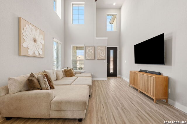 6410 Comanche Sky Property Photo 4