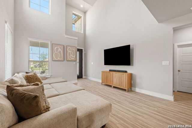 6410 Comanche Sky Property Photo 5