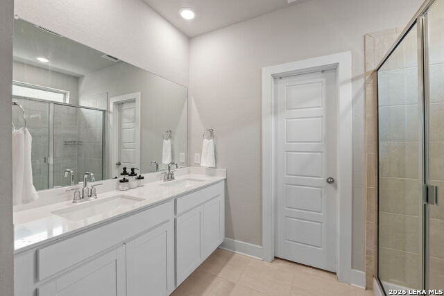 6410 Comanche Sky Property Photo 15