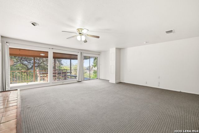 6606 Southpoint St Property Photo 9