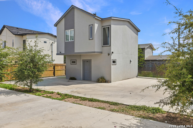 6407 Marcum Dr Property Photo 4