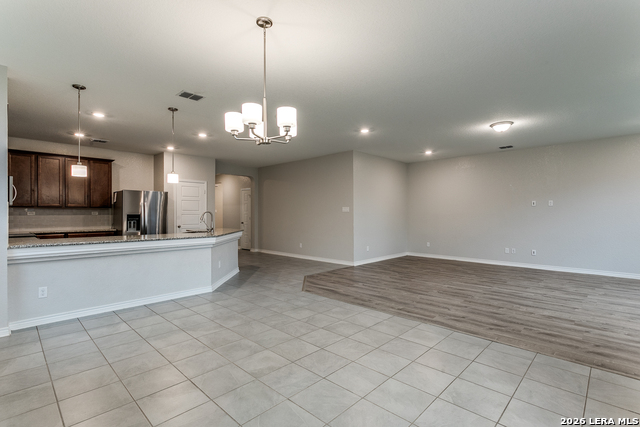 5211 Espinoso Way Property Photo 12