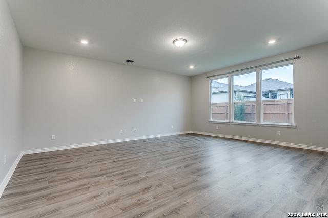 5211 Espinoso Way Property Photo 13