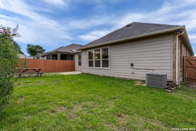 5211 Espinoso Way Property Photo 25