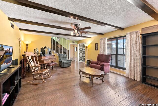 11706 Raindrop Dr Property Photo 4