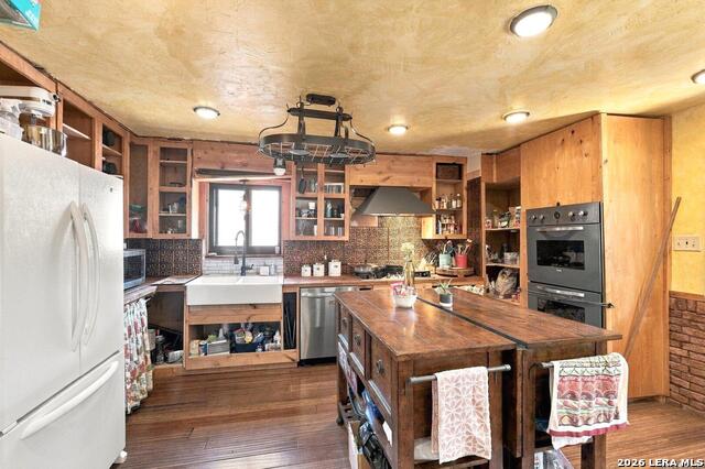11706 Raindrop Dr Property Photo 8