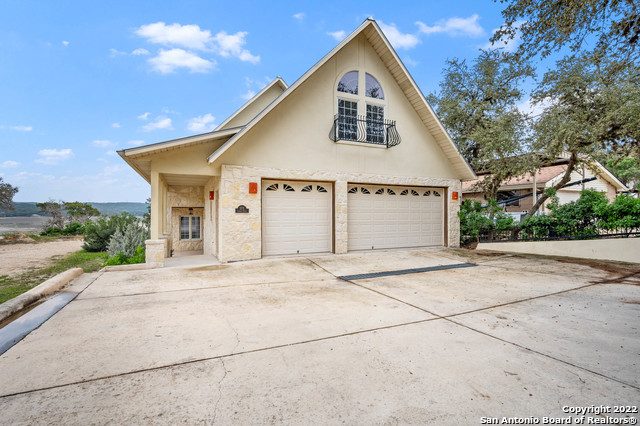 275 Lookout Dr Property Photo 12