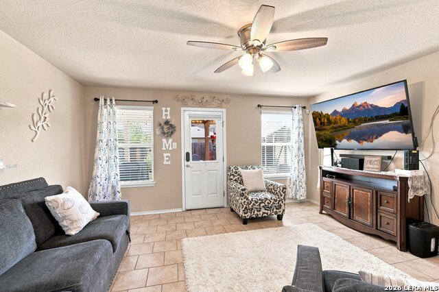 8934 Ironwood Hl Property Photo 4
