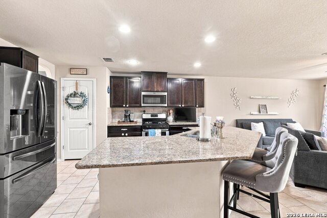 8934 Ironwood Hl Property Photo 7