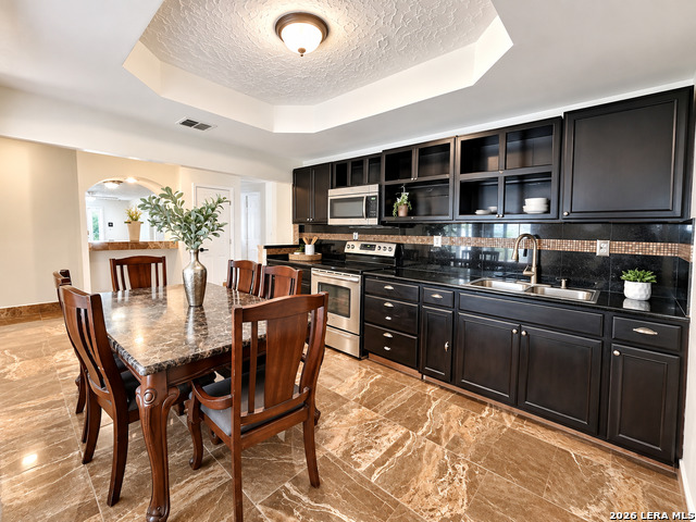 23127 Opportunity Dr Property Photo 4