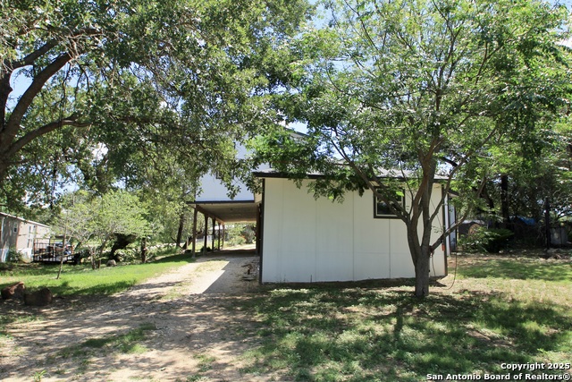 23127 Opportunity Dr Property Photo 17