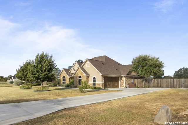 247 Double Gate Property Photo 3
