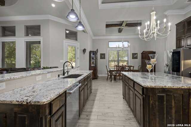 247 Double Gate Property Photo 18