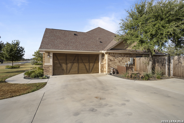 247 Double Gate Property Photo 49