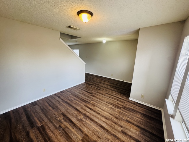 6703 Winterpath Dr Property Photo 9