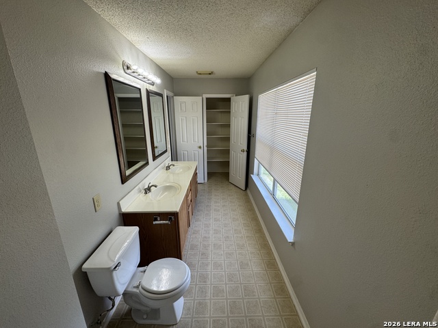 6703 Winterpath Dr Property Photo 26