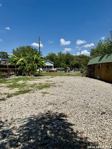 112 Rehmann Property Photo 5
