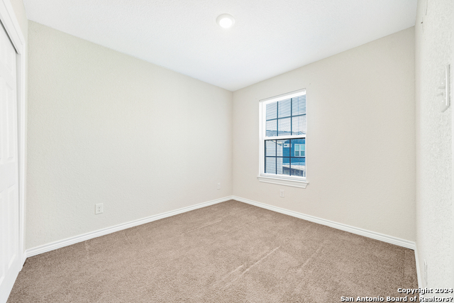 6914 Crestway Dr Property Photo 18