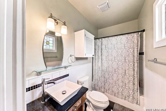 307 Florida St Property Photo 16