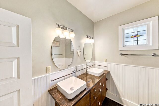 307 Florida St Property Photo 21