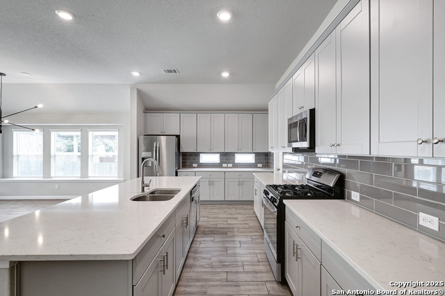 32144 Cardamom Way Property Photo 6