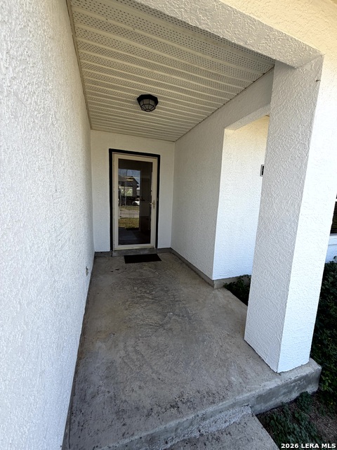 7906 Swindow Cir Property Photo 3
