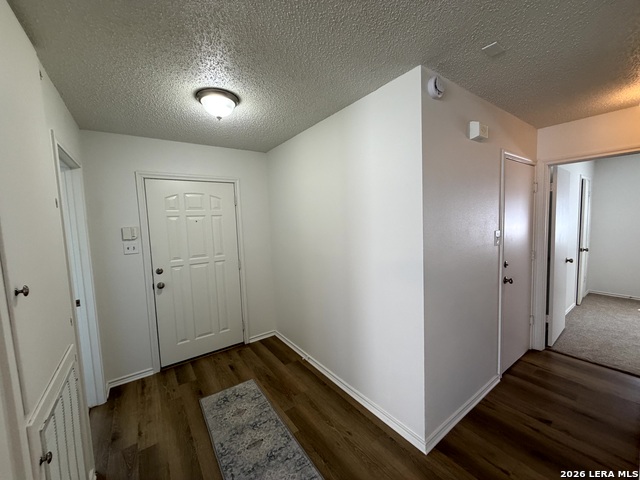 7906 Swindow Cir Property Photo 4