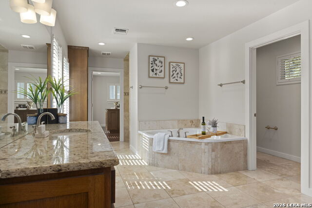 2126 E Lawndale Property Photo 29