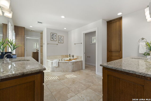 2126 E Lawndale Property Photo 31