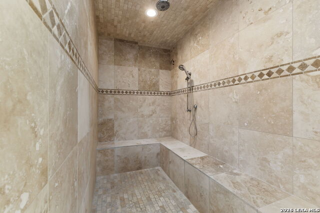 2126 E Lawndale Property Photo 32