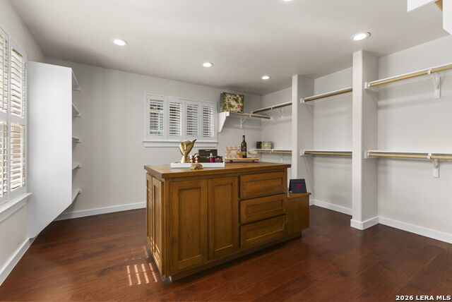 2126 E Lawndale Property Photo 33