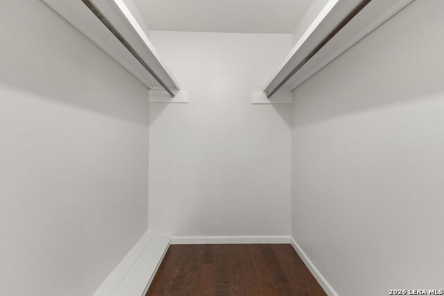 2126 E Lawndale Property Photo 37