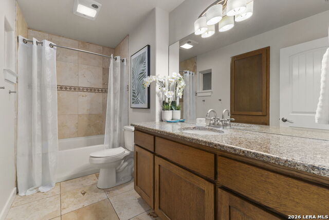 2126 E Lawndale Property Photo 38