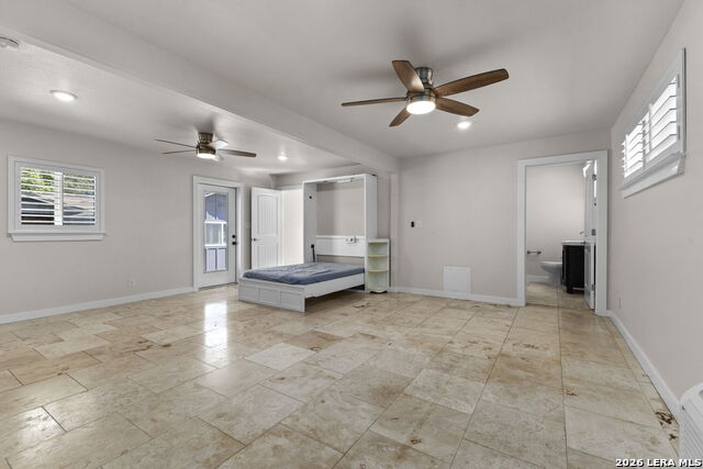 2126 E Lawndale Property Photo 46