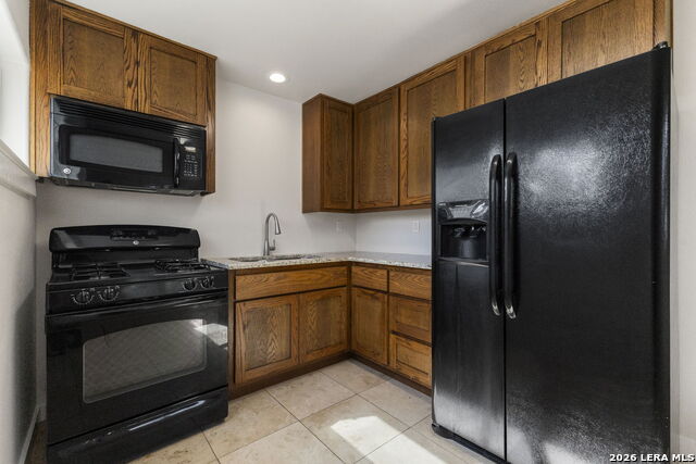 2126 E Lawndale Property Photo 50