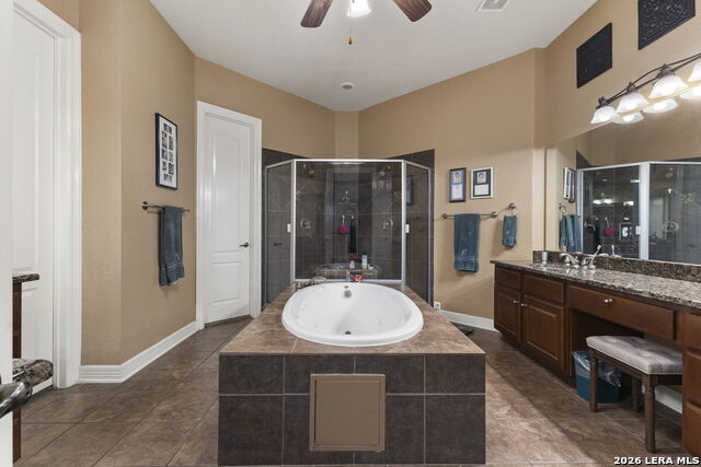 907 Sabal Rdg Property Photo 32