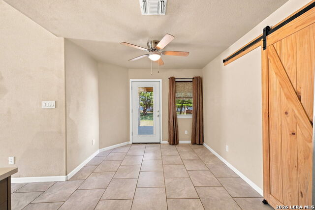 2046 Blueridge Dr Property Photo 10