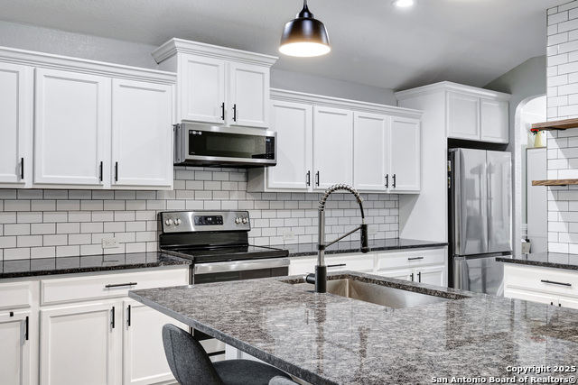 11711 Caraway Hill Property Photo 8