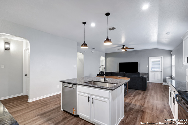 11711 Caraway Hill Property Photo 12